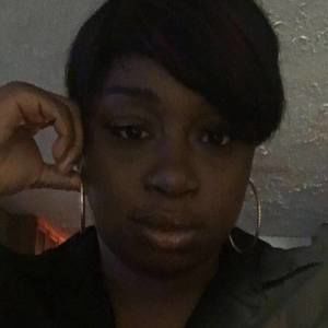 Meet your Posher, Molly